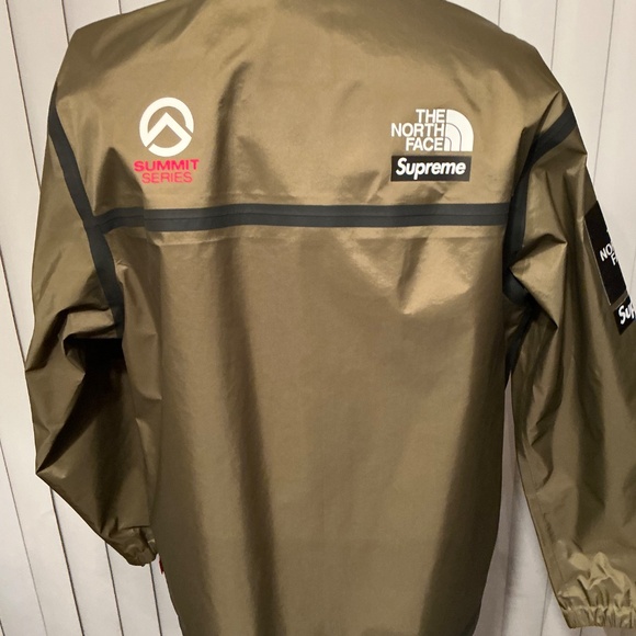 NWT SUPREME®/THE NORTH FACE® SUMMIT SERIES OUTER TAPE SEAM COACHES JACKET SIZE S - Picture 14 of 16